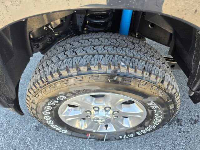 New 2026 Forged Blue Metallic Exterior Paint RAM Big Horn image 9