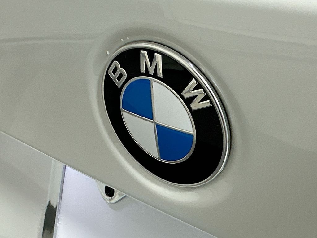 Used 2026 Mineral White Metallic BMW 330i xDrive image 22