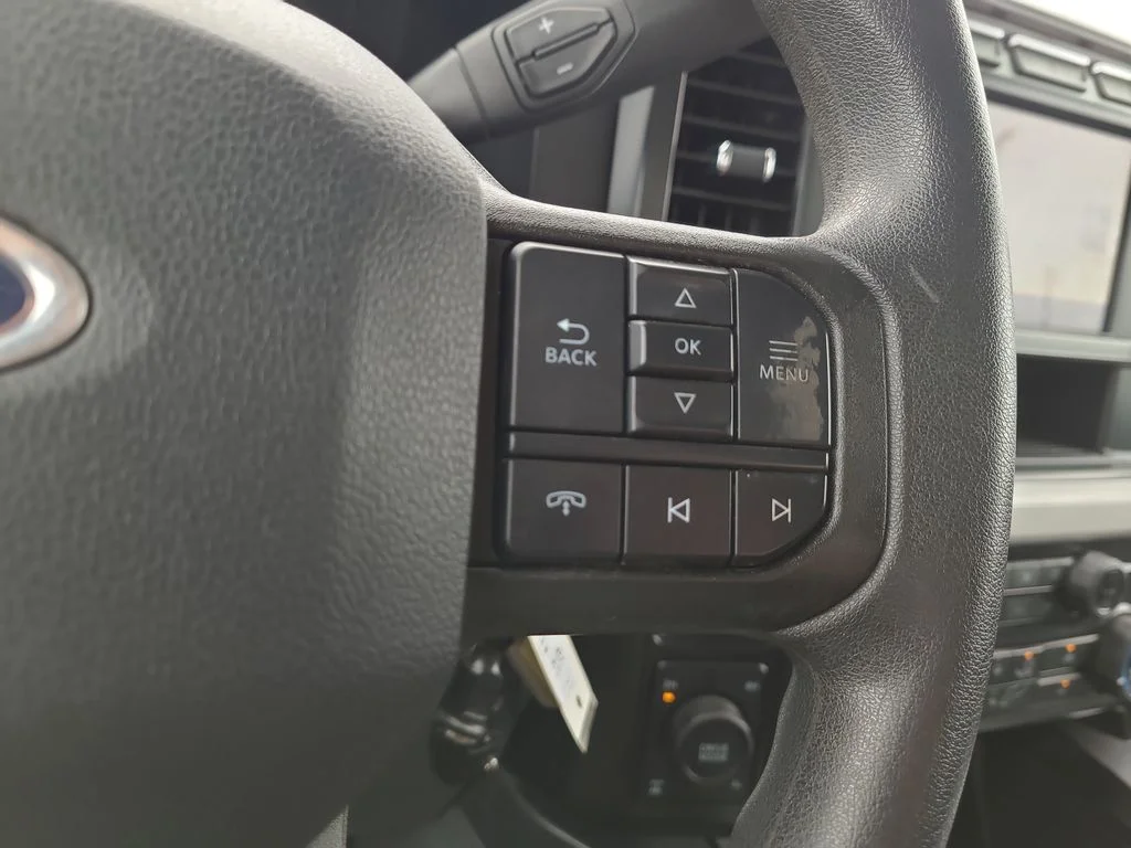 Used 2024 White Ford XLT image 28
