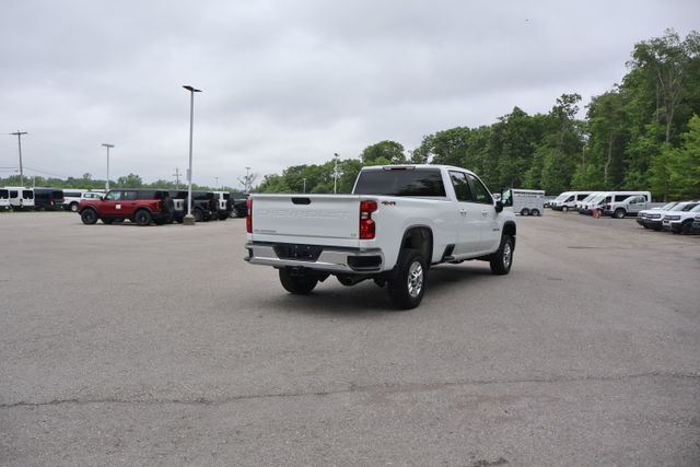 Used 2024  Chevrolet LT image 9