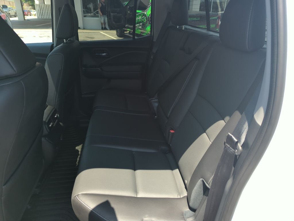Used 2025  Honda RTL image 29