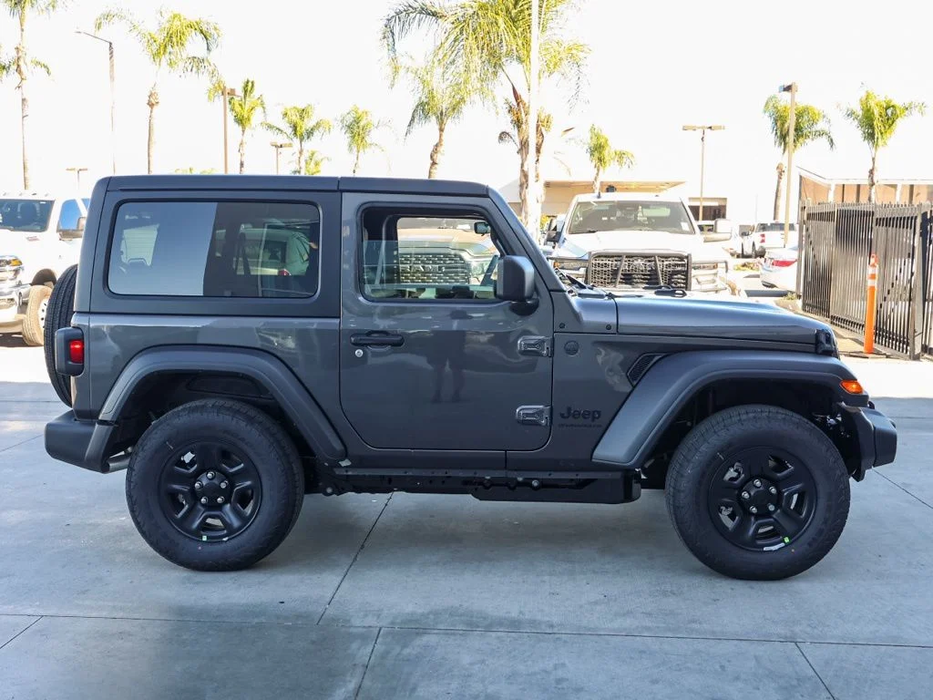 New 2026 Granite Crystal Metallic Clear-Coat Exterior Paint Jeep Sport image 2