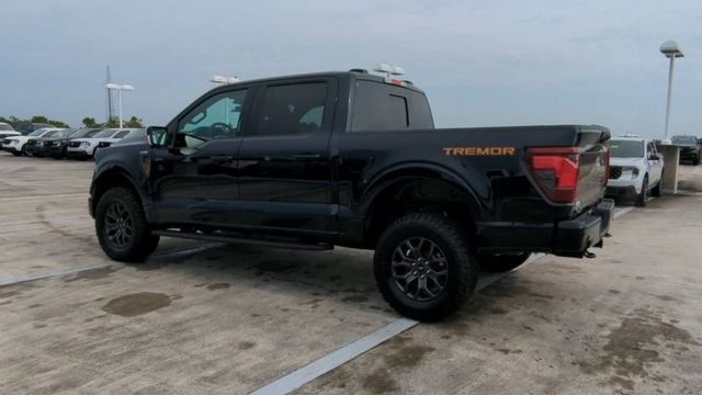 New 2026 Agate Black Metallic Ford Tremor® image 85