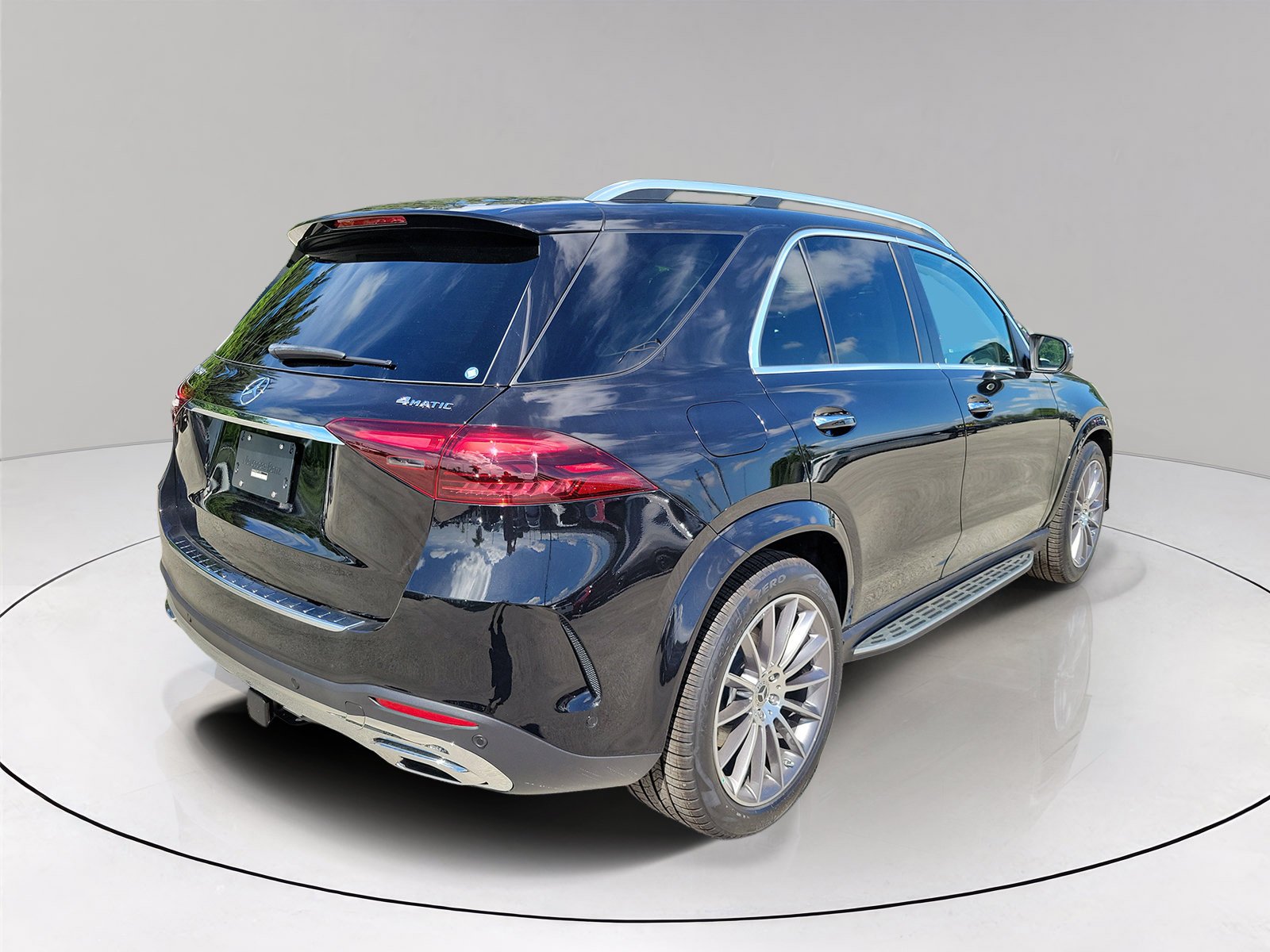 New 2026 Obsidian Black Metallic Mercedes-Benz GLE 450 image 36