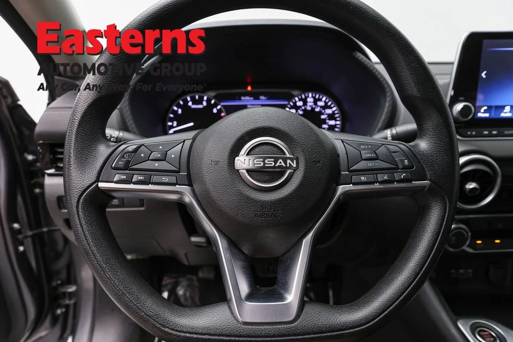 Used 2024 Gray Nissan SV image 10