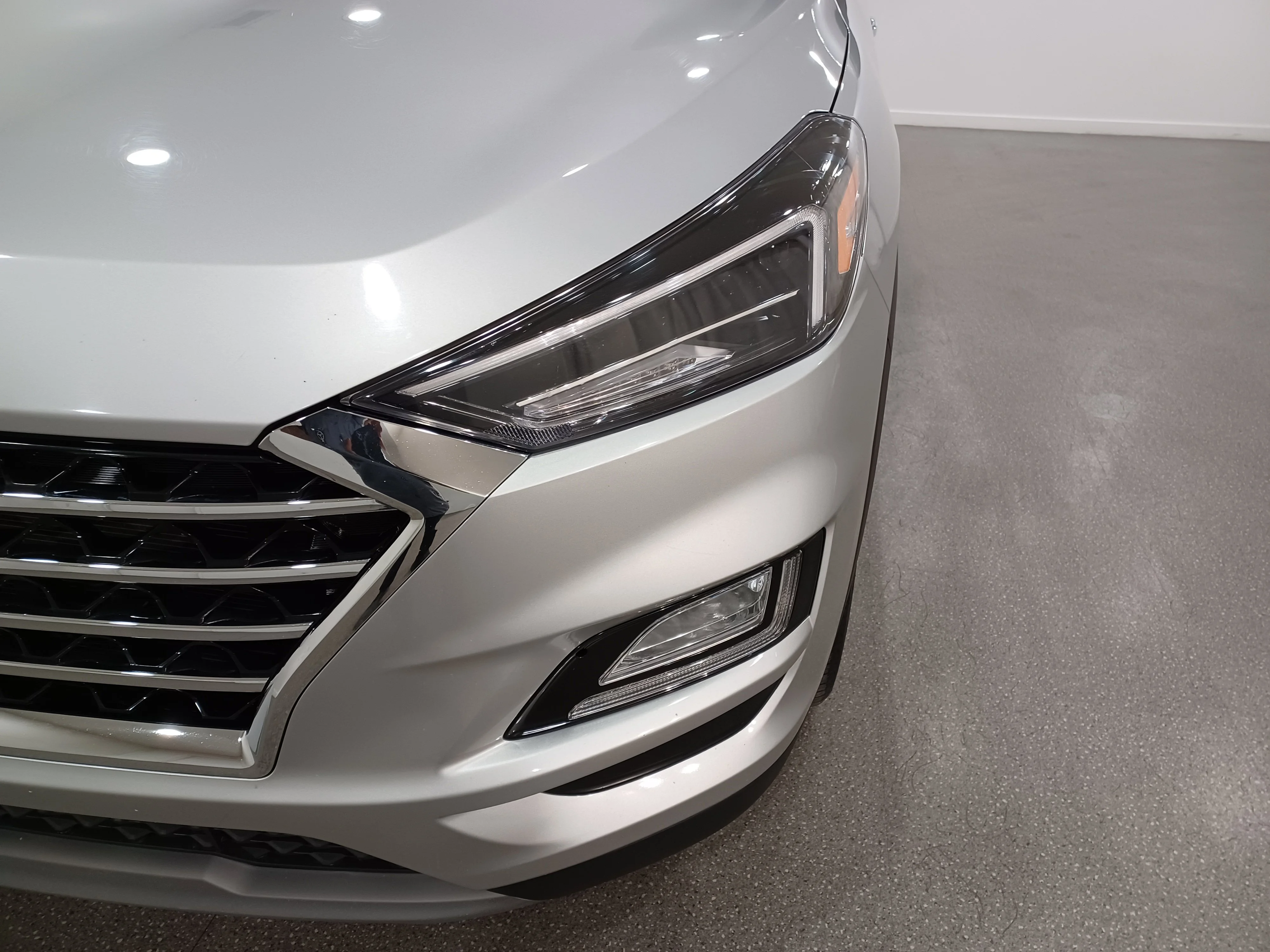 Certified Used 2021 Typhoon Silver Hyundai Ultimate AWD*Adaptive Cruise | Nav | 360° Cam | Cooled Leather | Pano Roof | Htd Wheel image 5