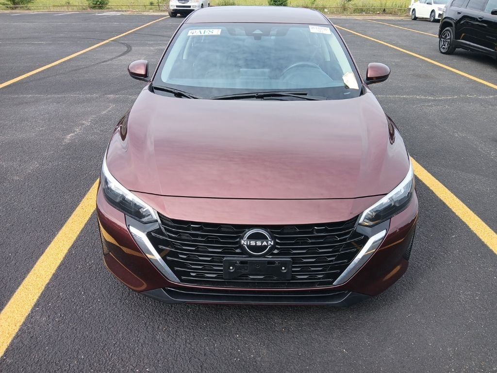 2025 Nissan Sentra SV CVT's photo