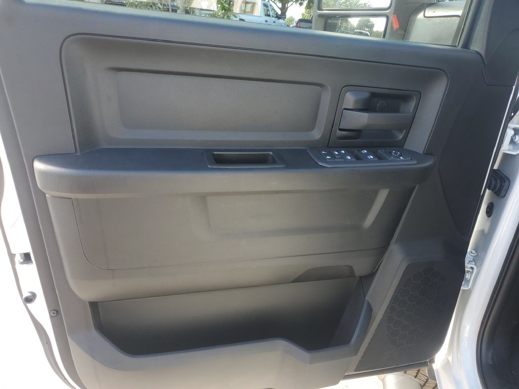 2026 RAM 3500 Tradesman - Photo 9