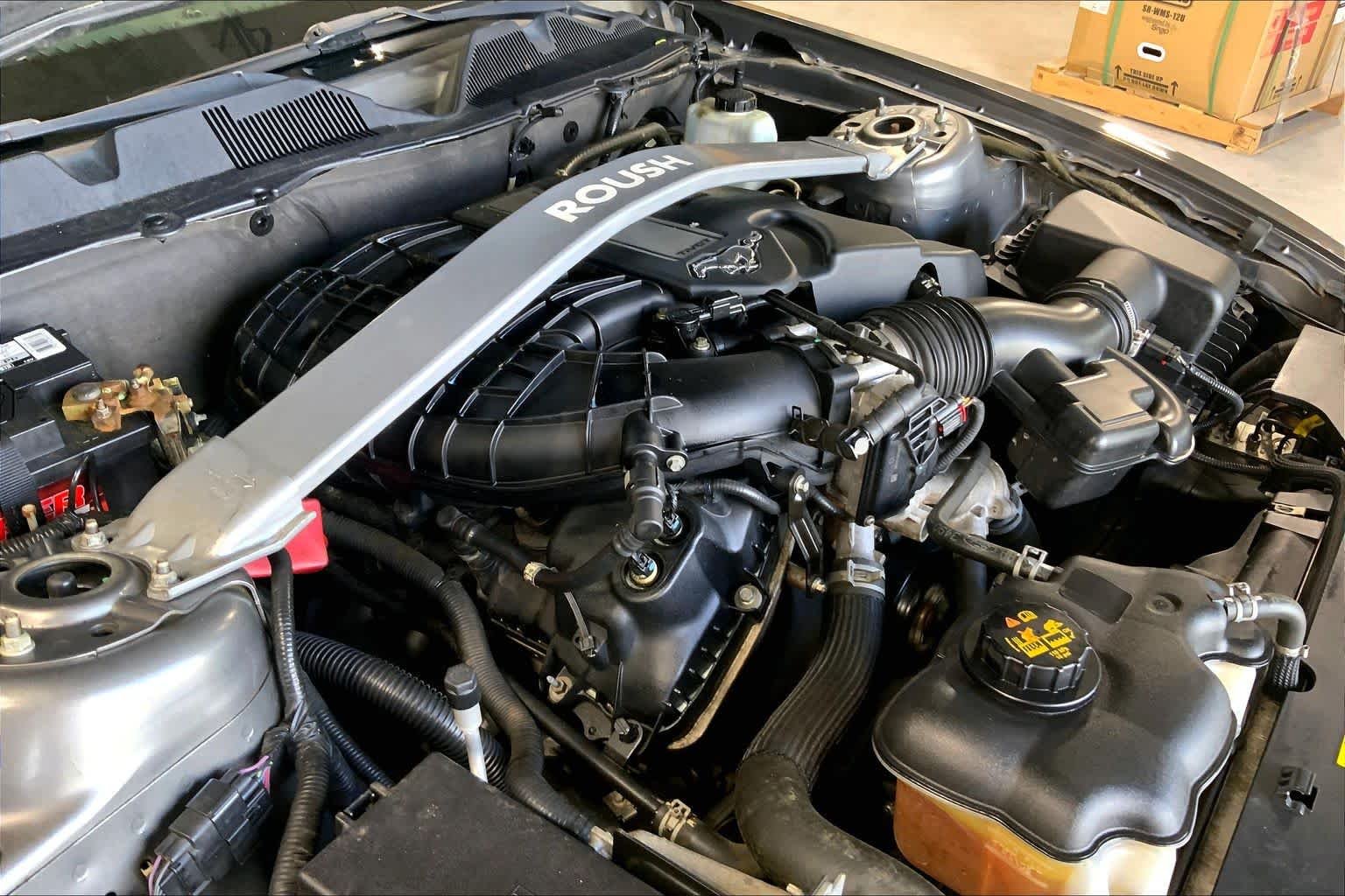 Used 2011 Sterling Gray Clearcoat Metallic Ford V6 image 26