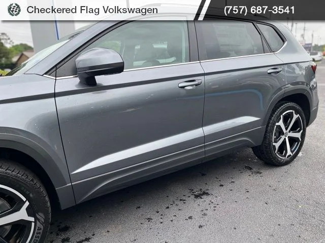 New 2026 Gray Volkswagen 1.5T SEL image 3