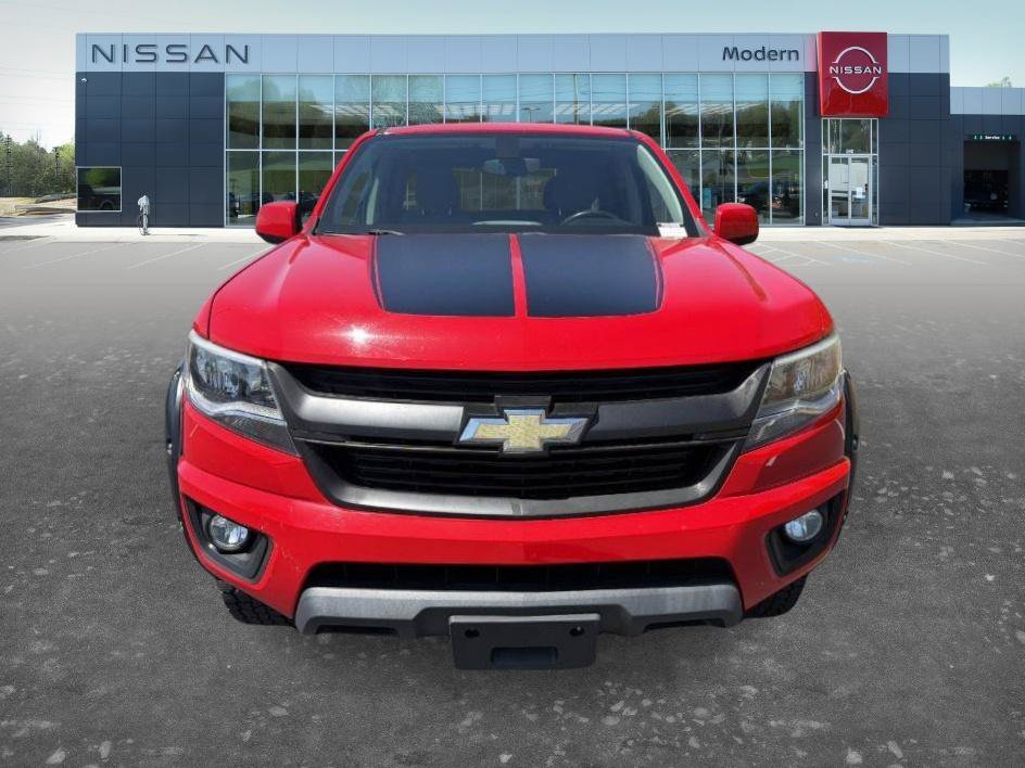 Used 2018 Red Hot Chevrolet 4WD LT image 2