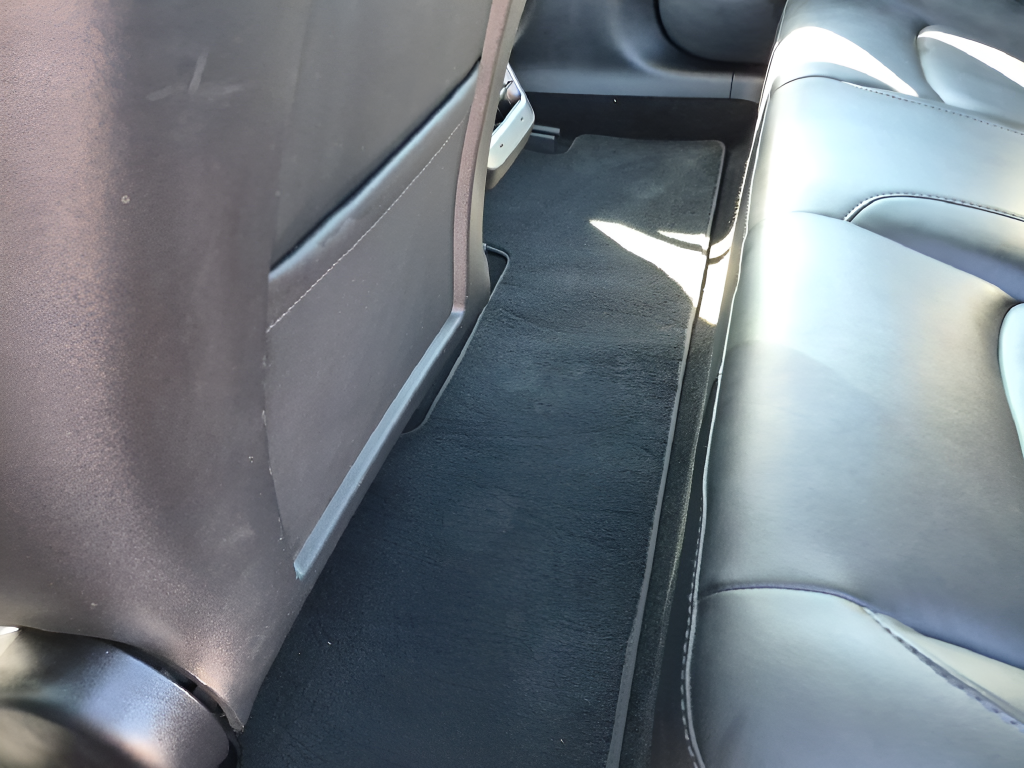 Used 2021 Black Tesla Long Range image 30