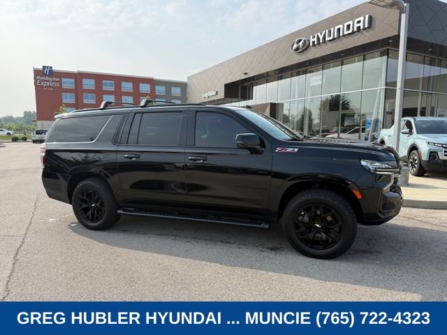 Used 2022 Black Chevrolet Z71 image 1