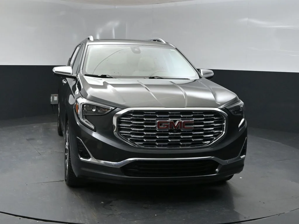 Used 2020 Gray GMC Denali image 6