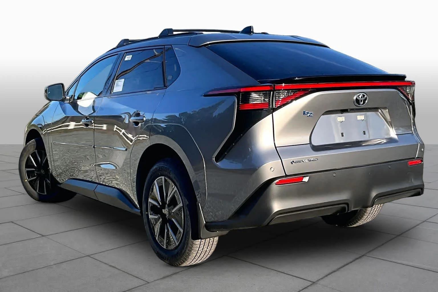 New 2027 Heavy Metal Toyota XLE image 12