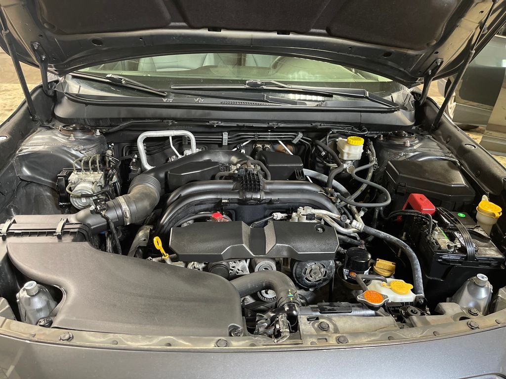 Used 2019 Gray Subaru 2.5i image 10