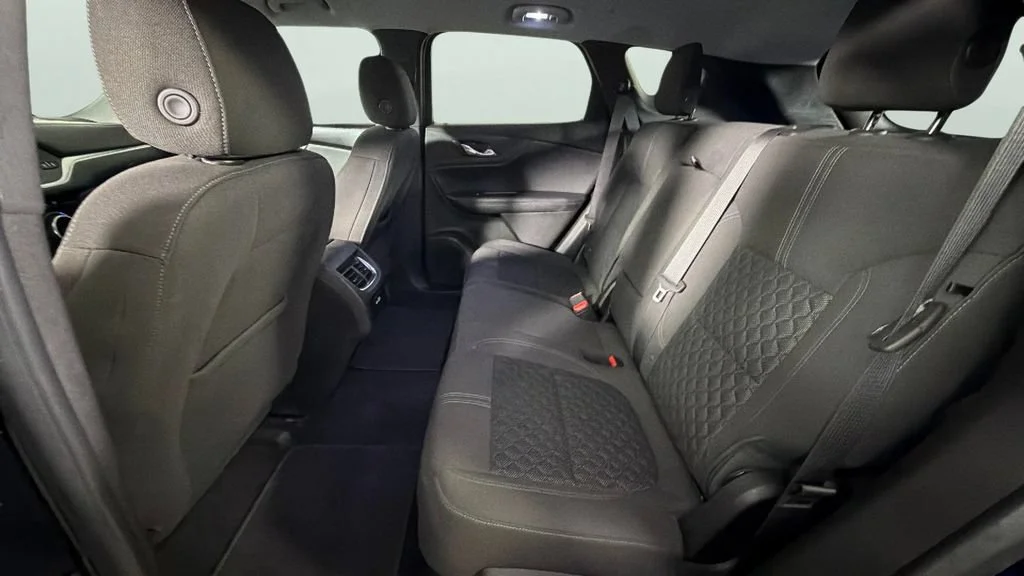 Used 2019 BLACK Chevrolet FWD 4dr w/1LT image 26