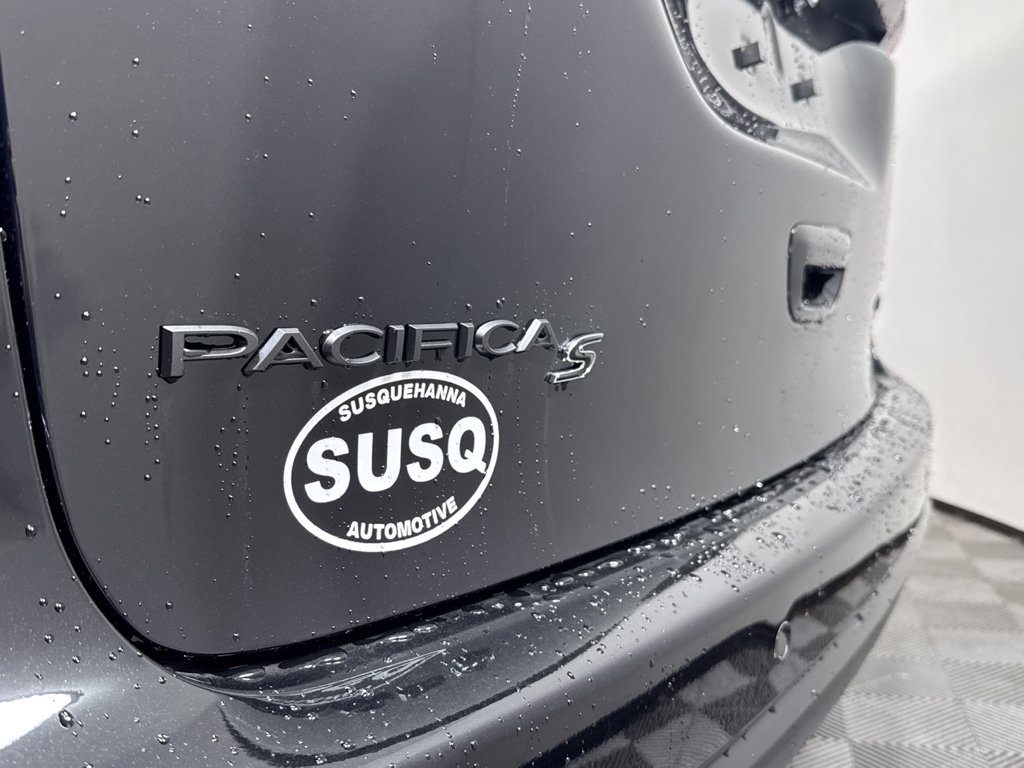 2026 Chrysler Pacifica Limited - Photo 34