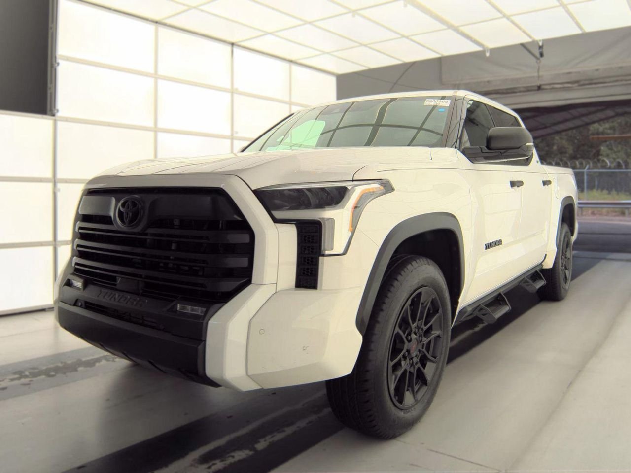Used 2023 Ice Cap Toyota SR5 image 1