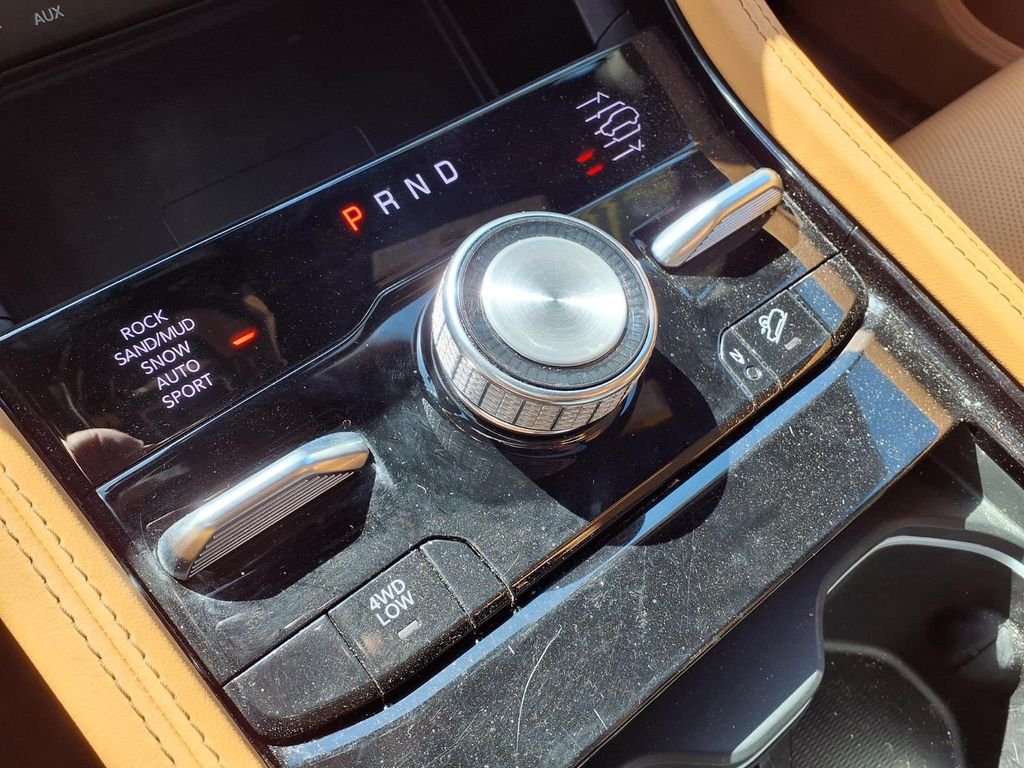 Used 2024 Black Jeep Summit Reserve image 27
