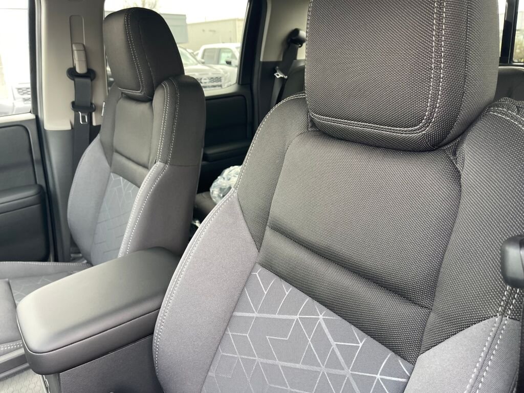 New 2026 Super Black Nissan SV image 9