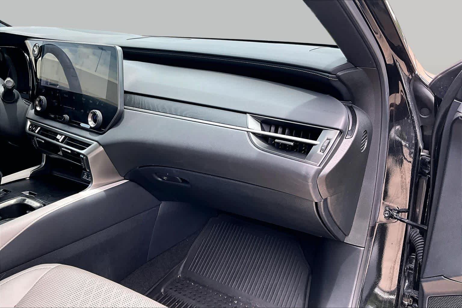 Used 2023 Caviar Lexus Premium Plus image 16