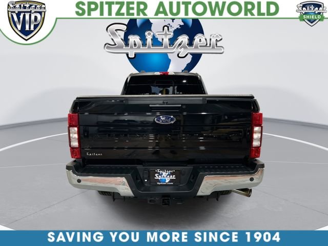 Used 2021 Black Metallic Ford Lariat image 9