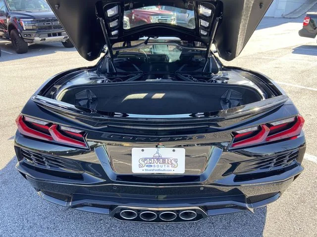 Used 2026 Black Chevrolet Z06 image 9