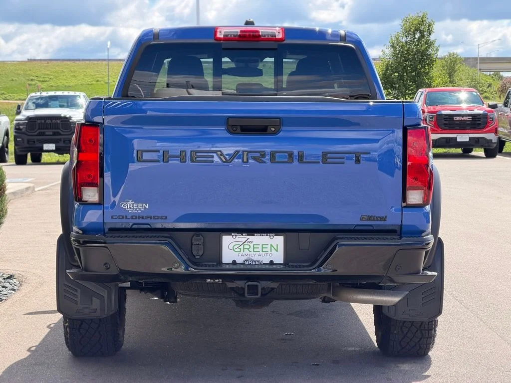 Used 2025 Blue Chevrolet Trail Boss image 8