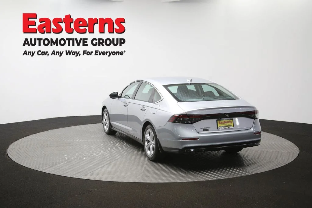 Used 2025 Silver Honda LX image 65