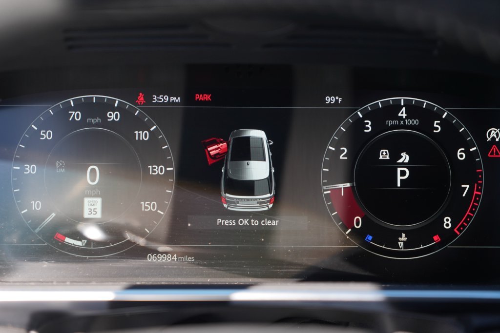 Used 2021 Black Land Rover Westminster image 15