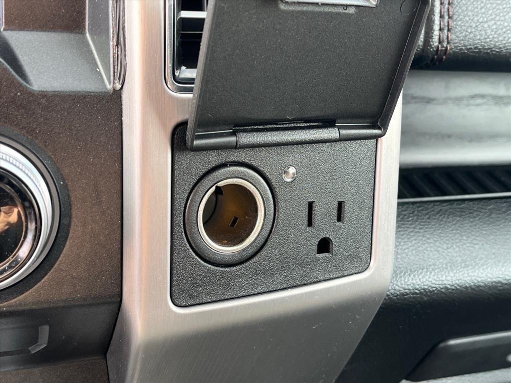 2018 Ford F-150 Platinum - Photo 19
