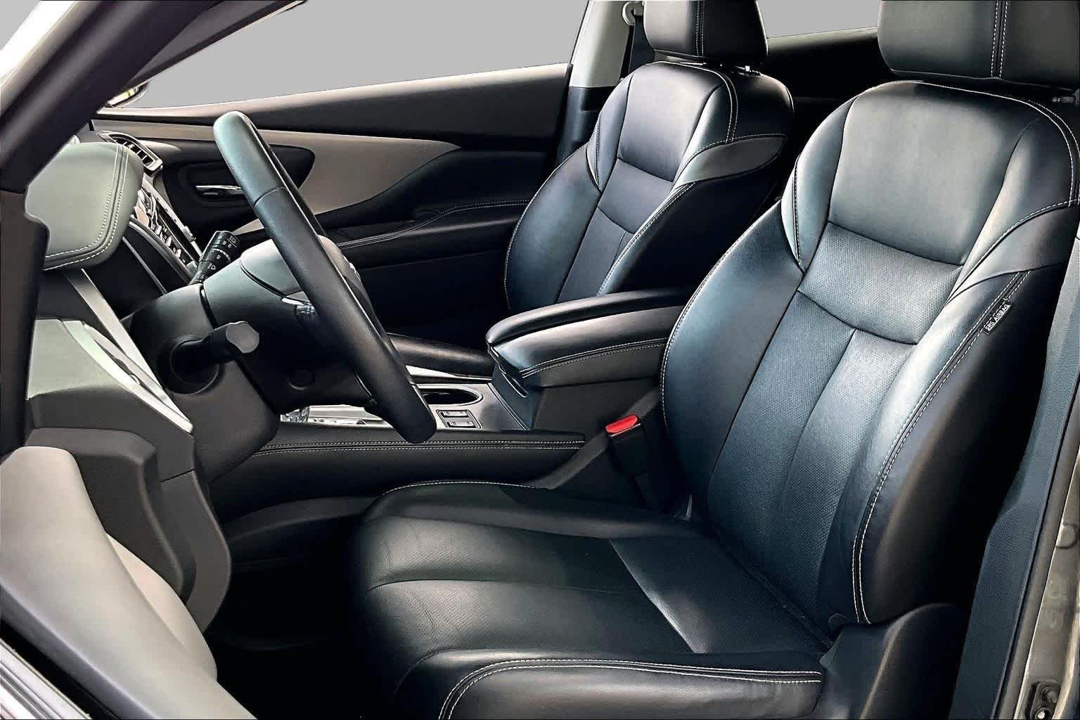 Certified Used 2020 Gun Metallic Nissan SL image 8