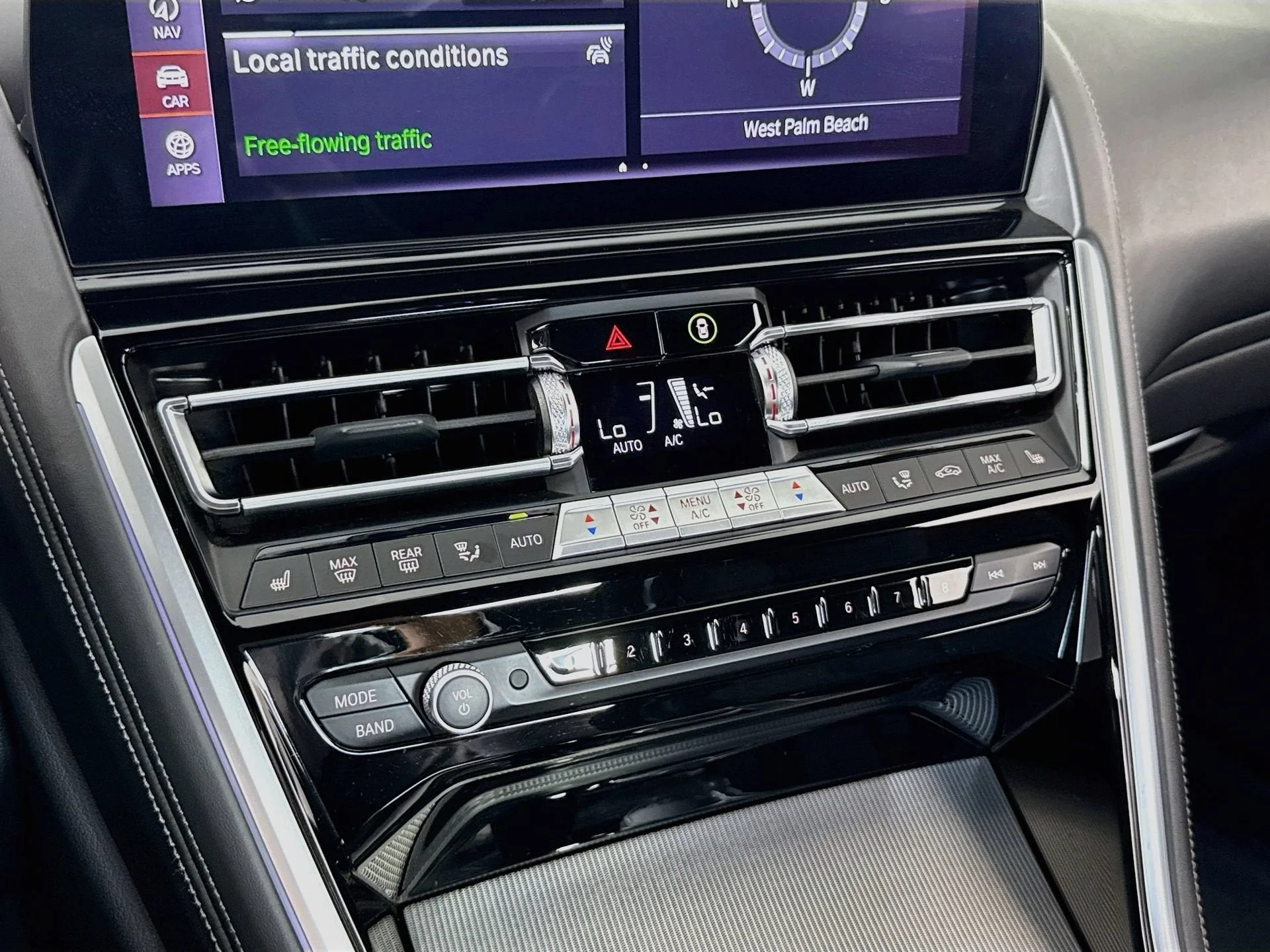 Used 2025 Mineral White Metallic BMW 840i image 12
