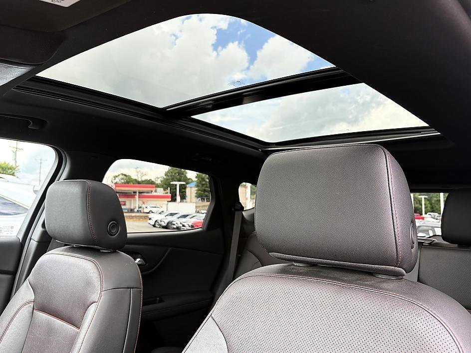 Used 2019 Black Chevrolet RS image 17