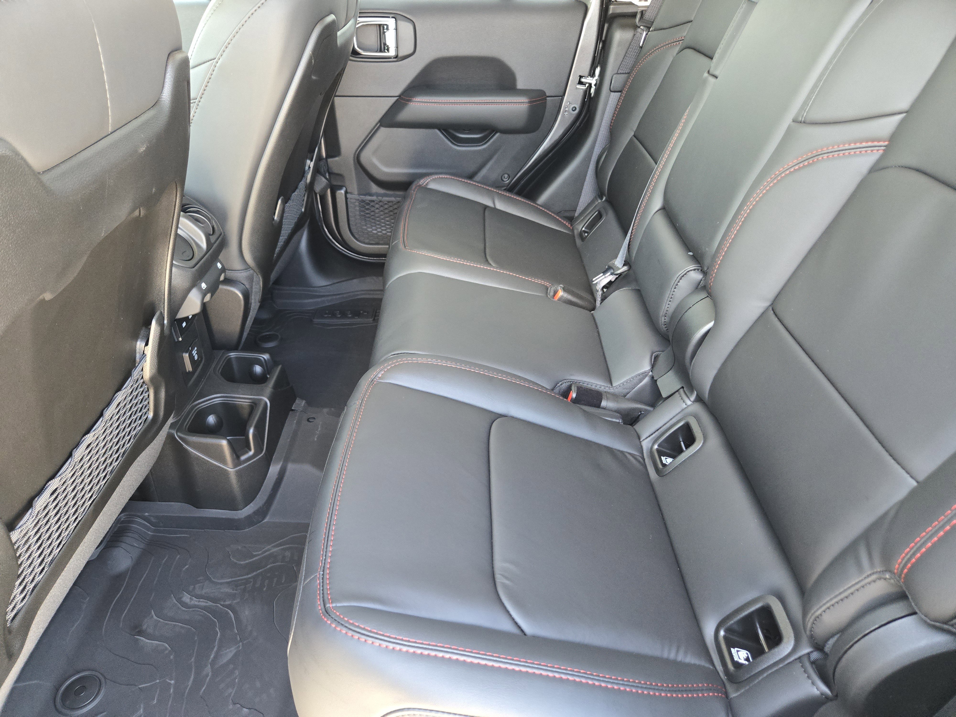 2025 Jeep Gladiator Rubicon - Photo 18