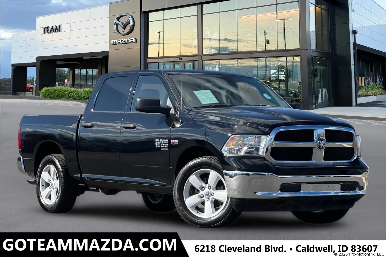 2022 RAM 1500 Classic SLT Crew Cab 4x4 5'7" Box's photo