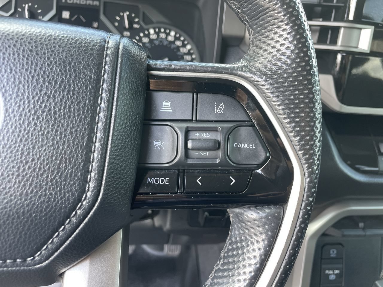 Used 2024 Ice Toyota SR5 image 28