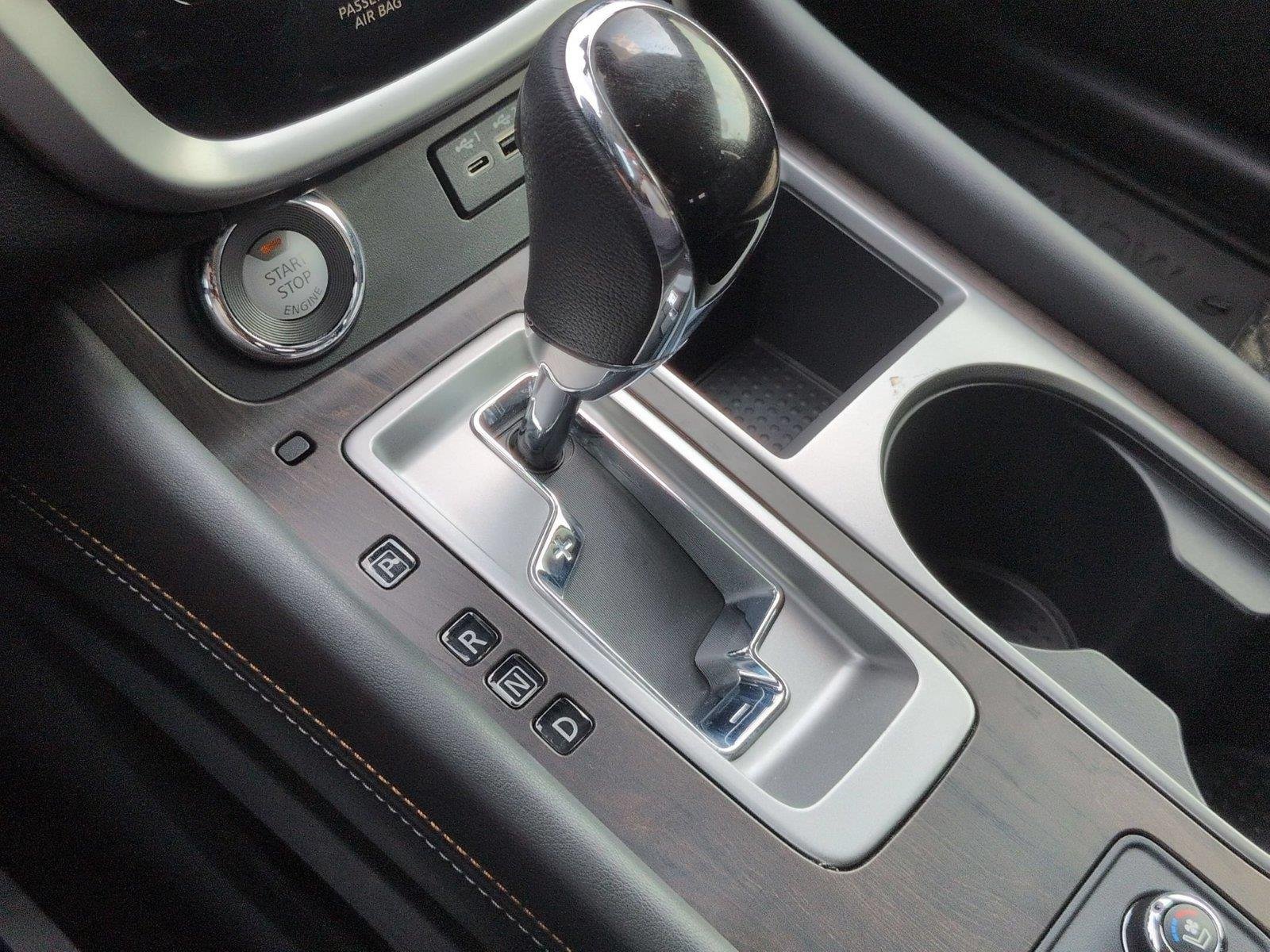 Used 2023 Brilliant Silver Metallic Nissan Platinum image 30