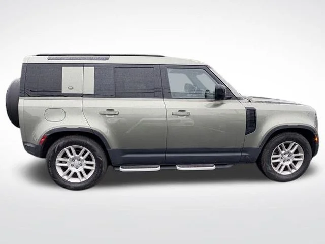 Certified Used 2023 Green Land Rover S image 9