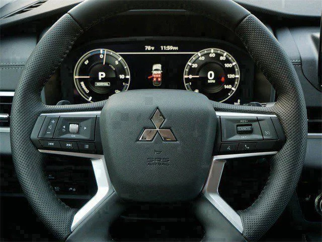2025 Mitsubishi Outlander Plug-in Hybrid ES - Photo 8