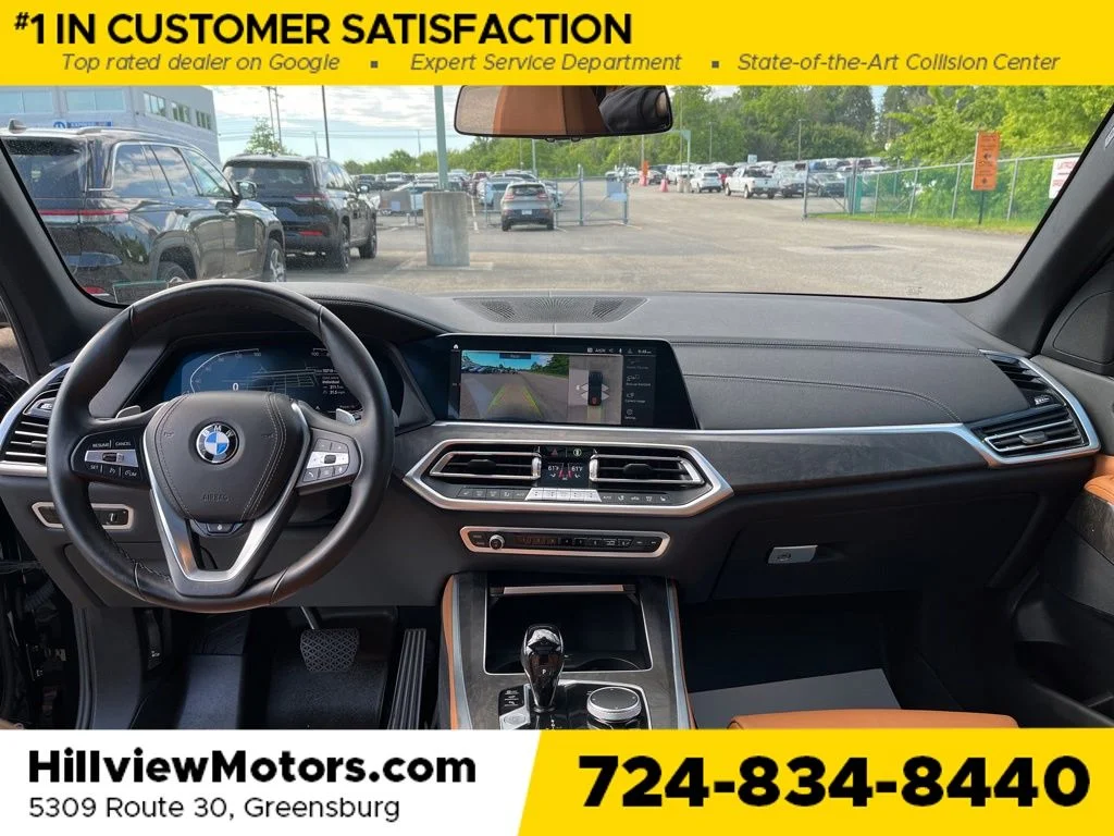 Certified Used 2022 Black Sapphire Metallic BMW xDrive40i image 17