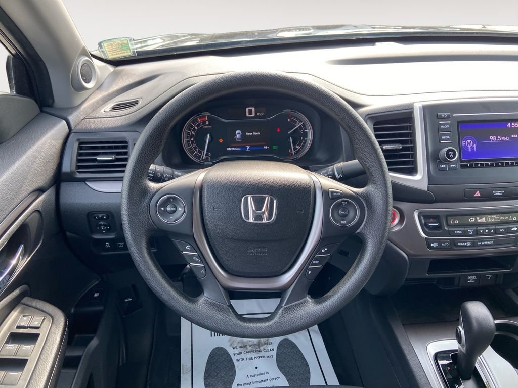 Used 2019  Honda Sport image 12