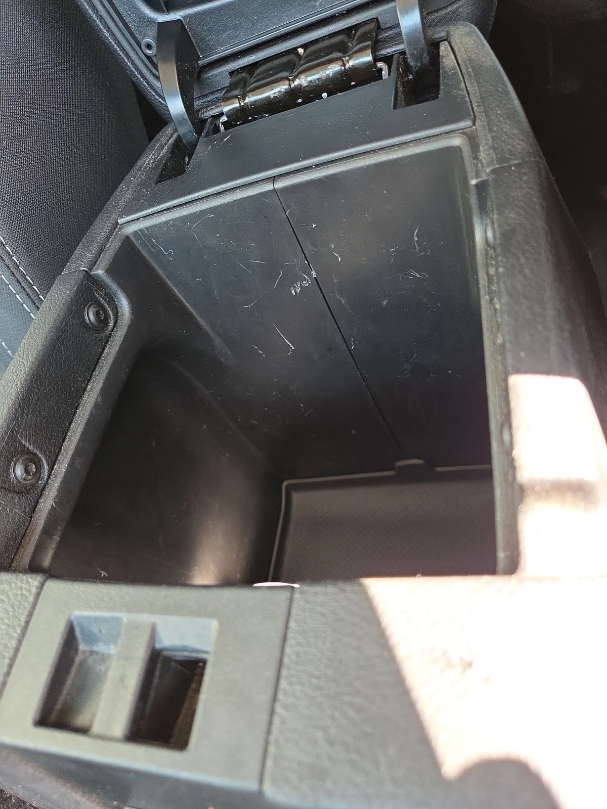 Used 2016 Black Clearcoat Jeep Unlimited Sahara image 26