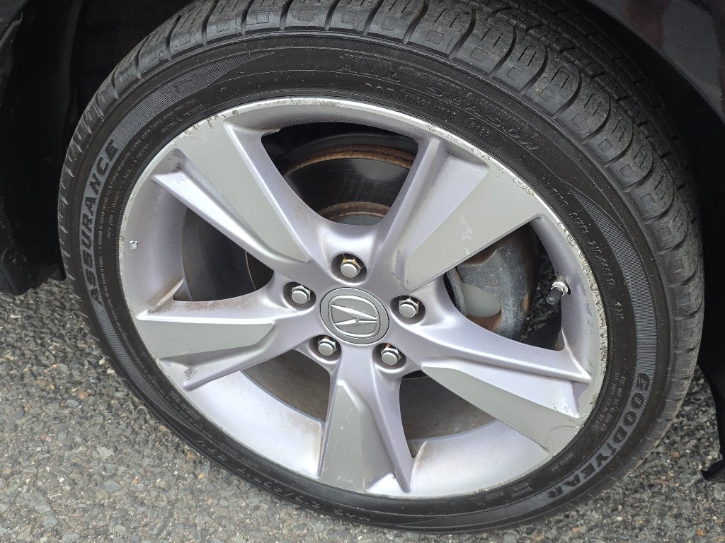Certified Used 2013 Black Acura 2.0L image 19