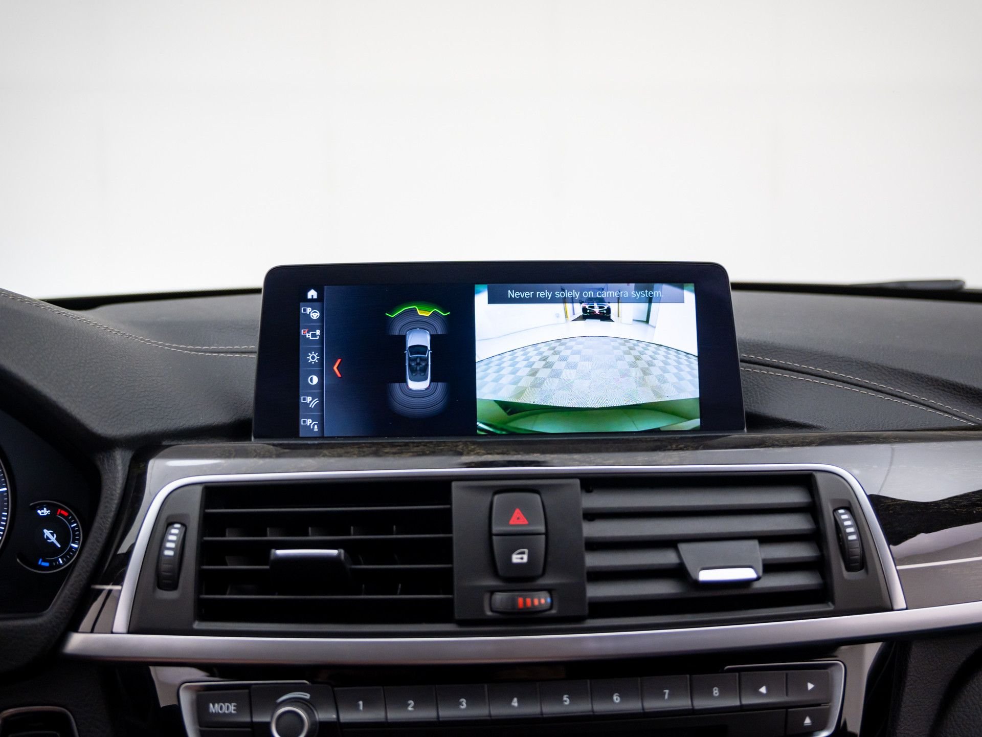 Used 2020 Black BMW 440i xDrive image 23