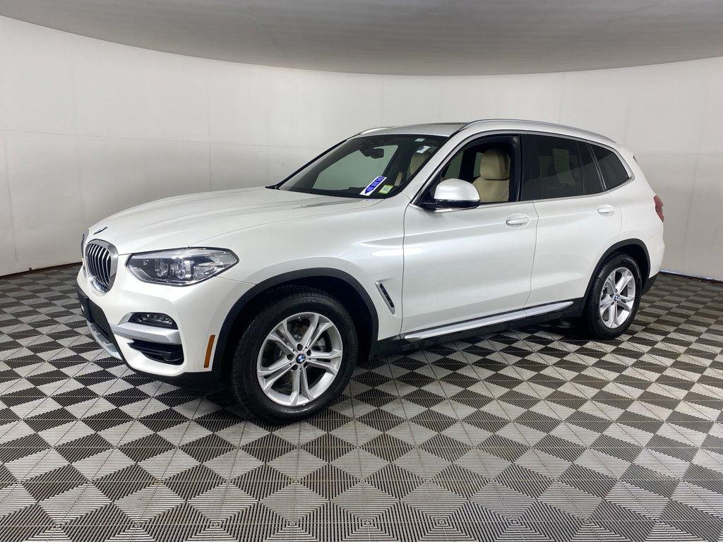 Used 2021 White Metallic BMW xDrive30i image 3
