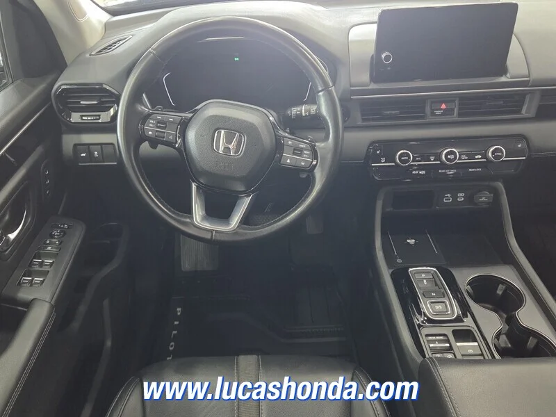 Used 2024 Gray Honda EX-L 8 Passenger 2WD image 9