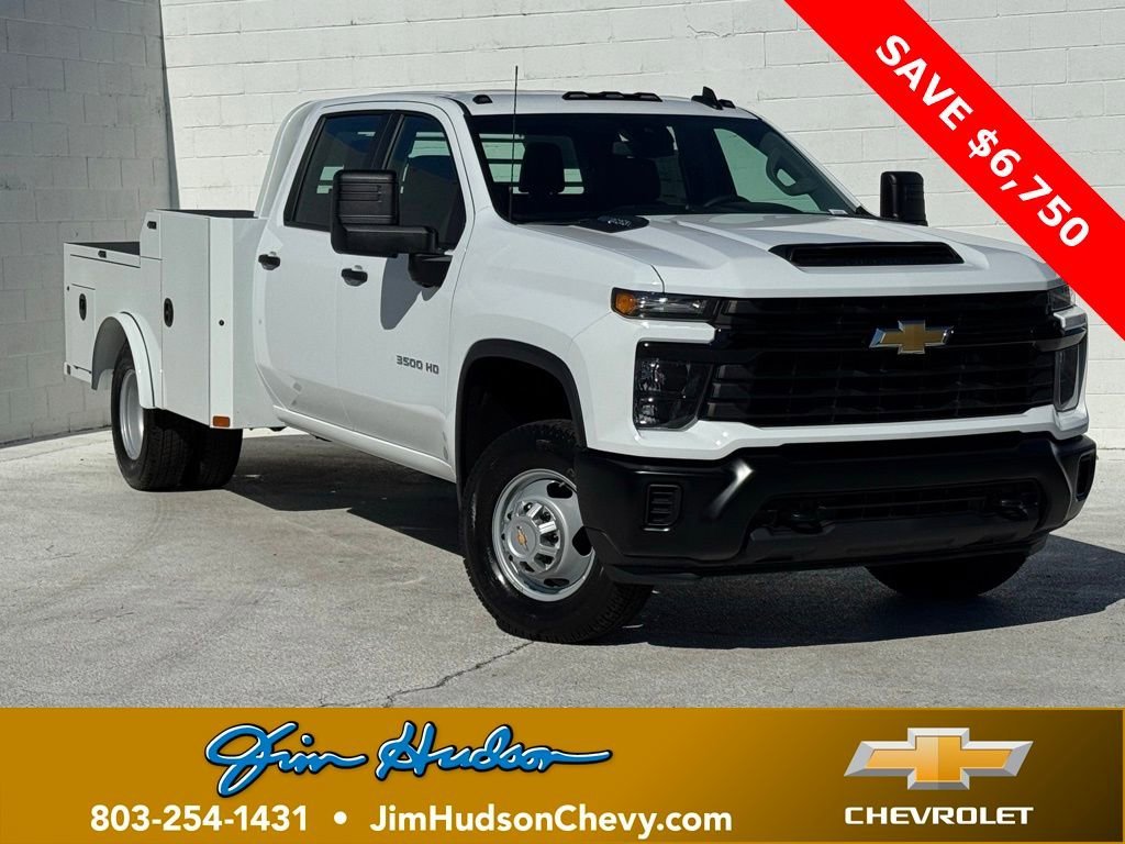 2026 Chevrolet Silverado 3500HD Chassis Work Truck Crew Cab 4WD