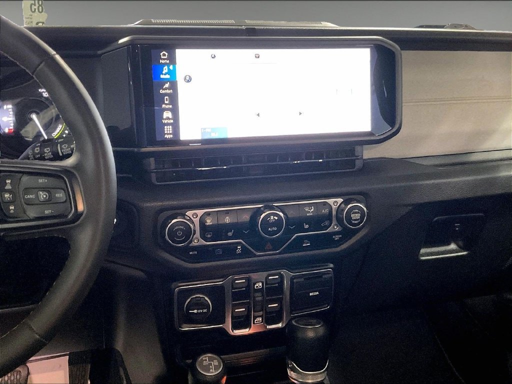 Used 2024 Gray Jeep Sport S 4xe image 18
